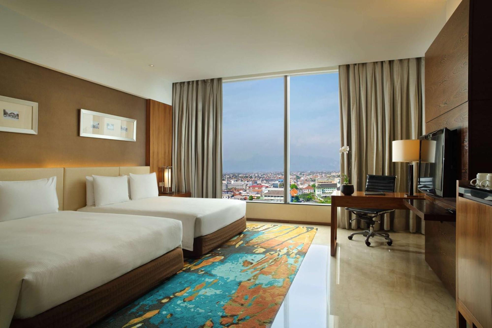 Hilton Bandung Hotel Eksteriør billede